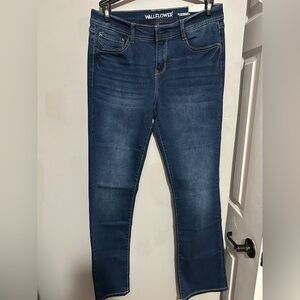 Wallflower Women's Dark Blue Legendary Fit Slim Boot 11/30